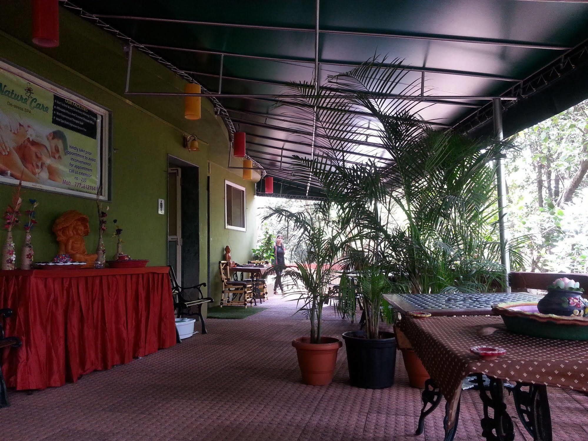 Bella Vista Resort Mahābaleshwar Eksteriør bilde