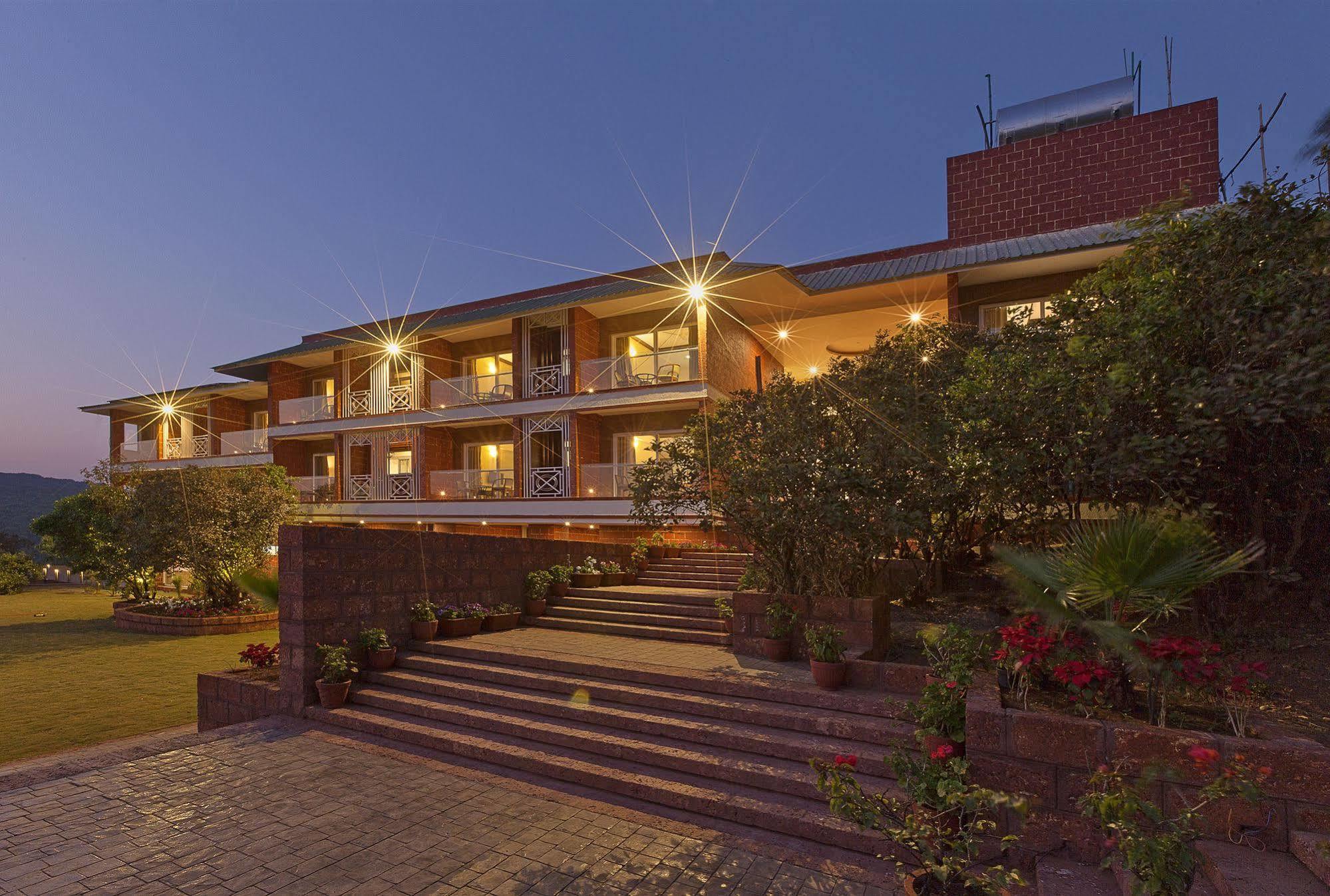 Bella Vista Resort Mahābaleshwar Eksteriør bilde