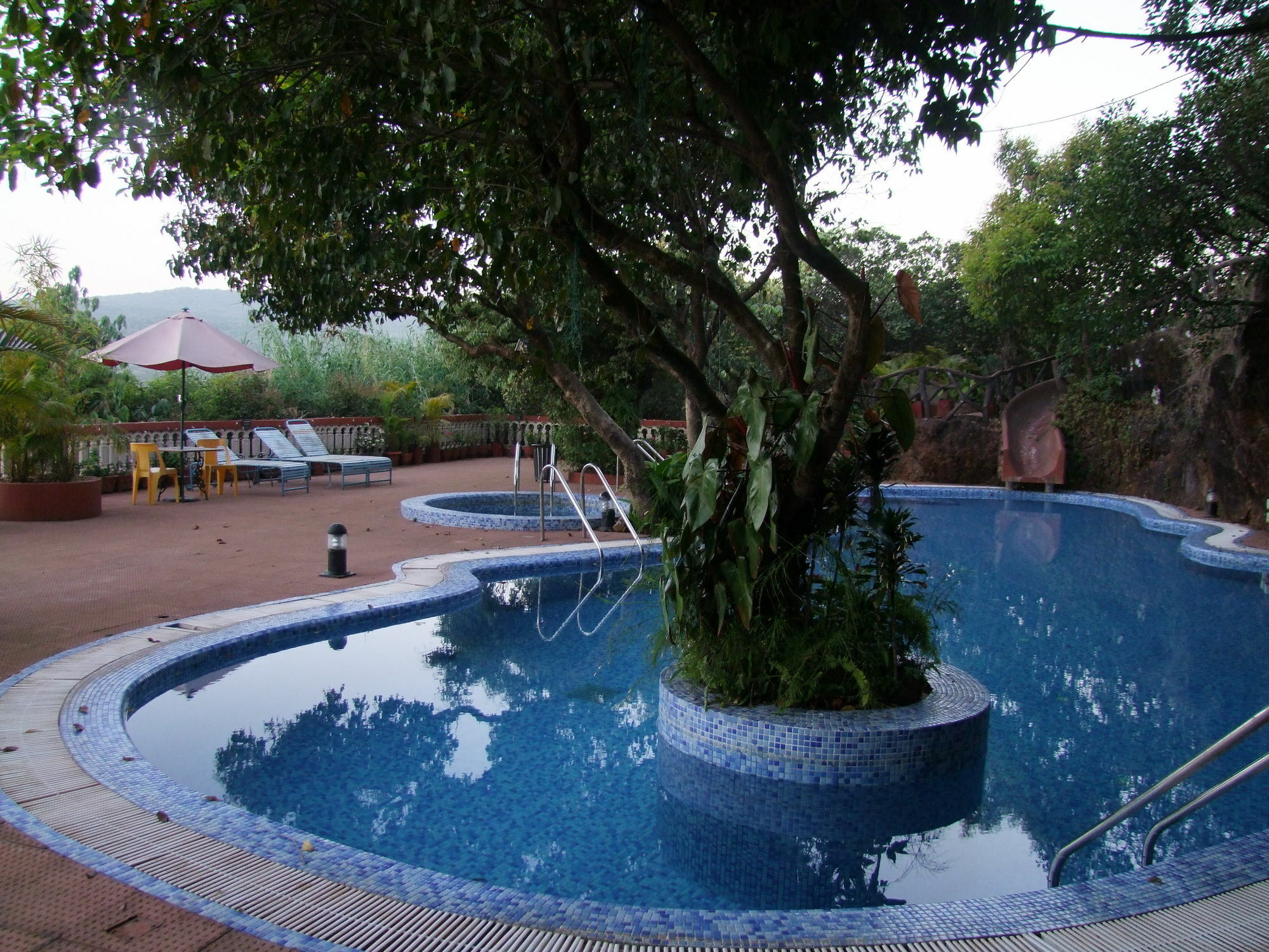 Bella Vista Resort Mahābaleshwar Eksteriør bilde